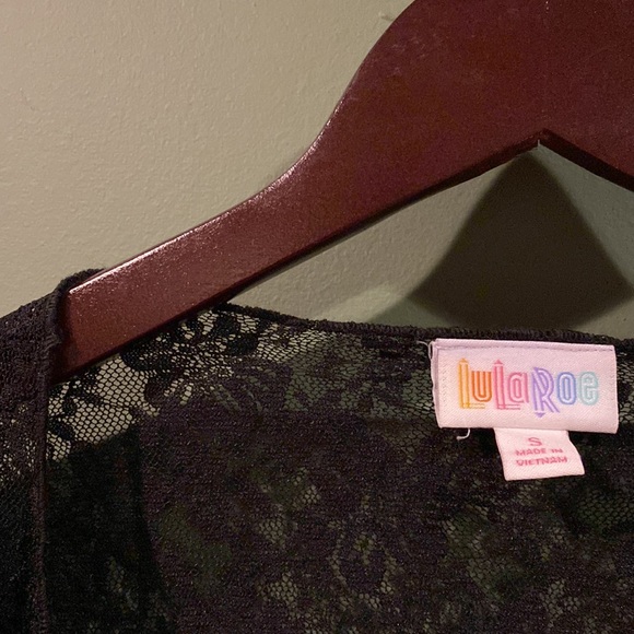 NWT LuLaRoe Black Floral Lace Shirley - Picture 3 of 5